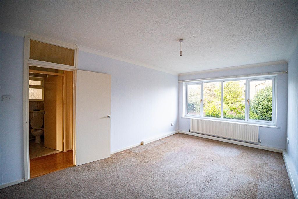 Property photo 2 of 13 Dsc08463-Hdr.Jpg