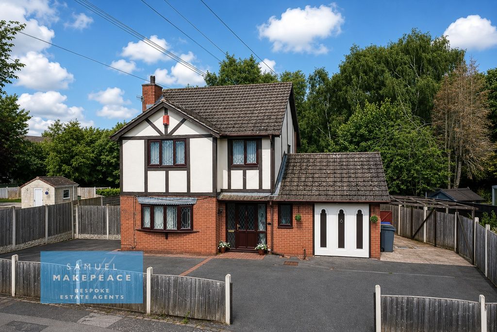 Property photo 1 of 32 Large Three Bedroom Detached Family Home On An Excellent Sized Plot With Endless Potential