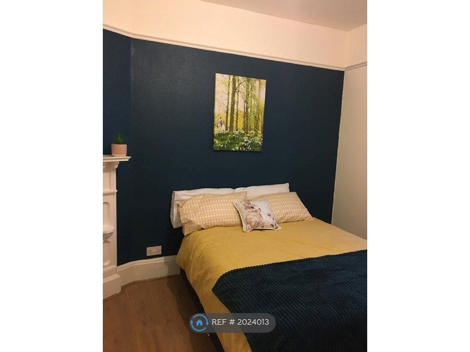 Property photo 1 of 27