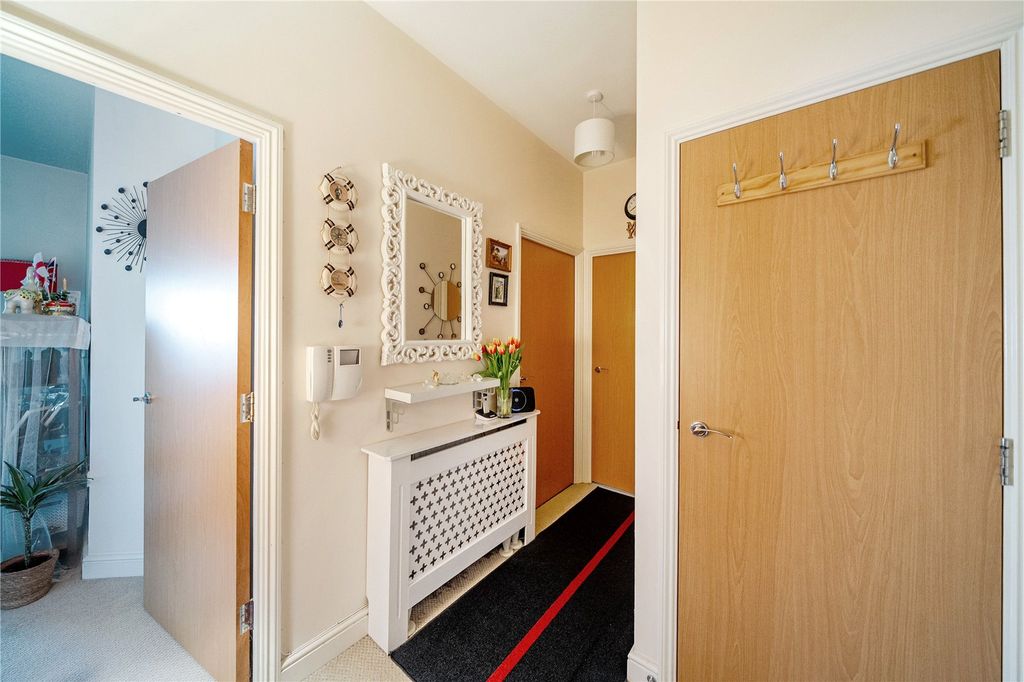 Property photo 3 of 13 Picture No. 05