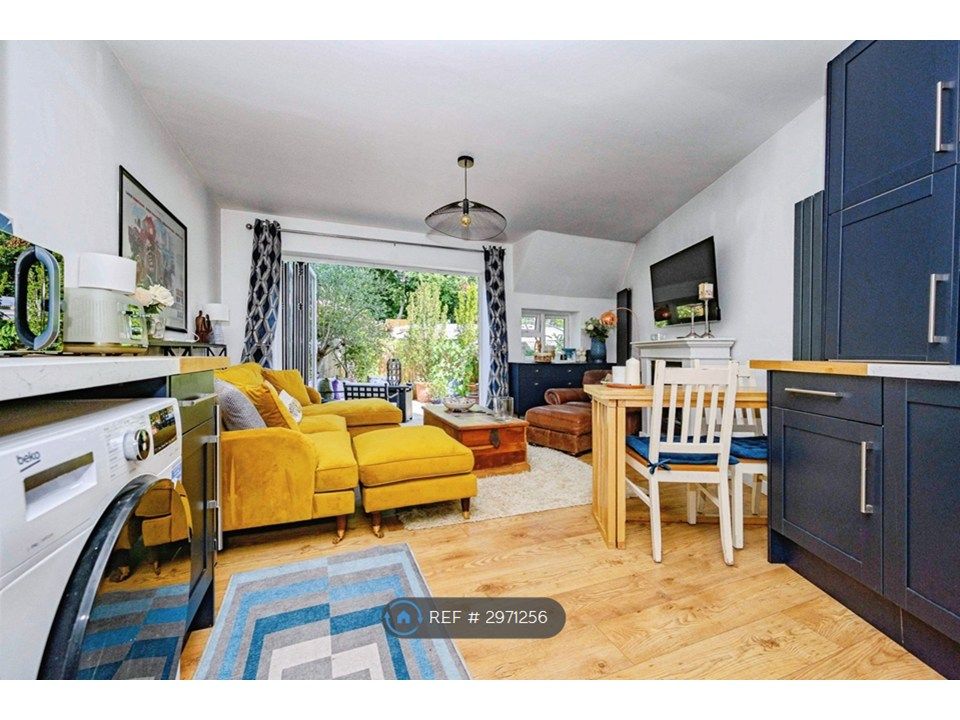 Property photo 1 of 26