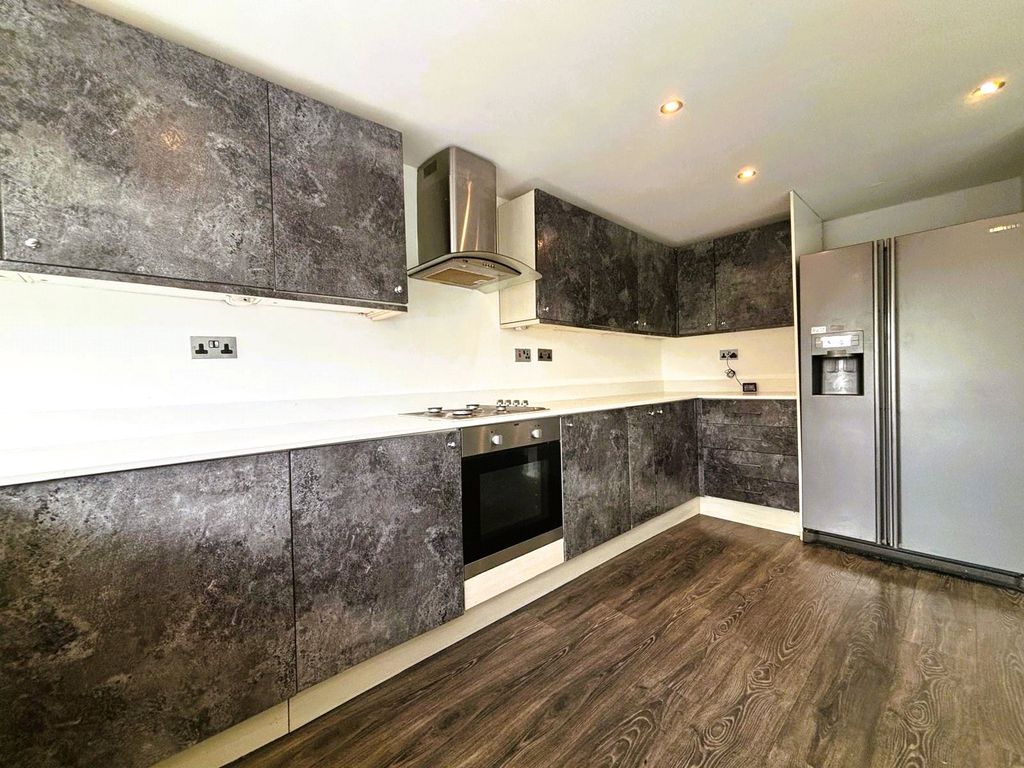 Property photo 2 of 12 Picture No. 07