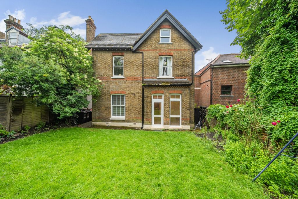 Property photo 3 of 10 1133771 (10)