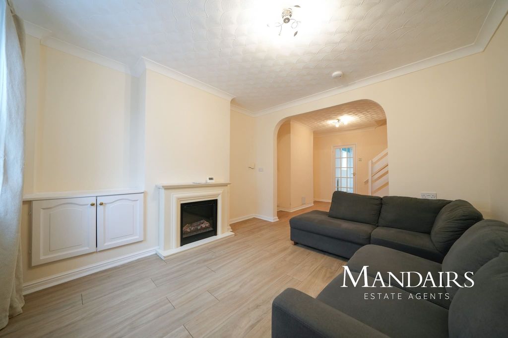 Property photo 3 of 22