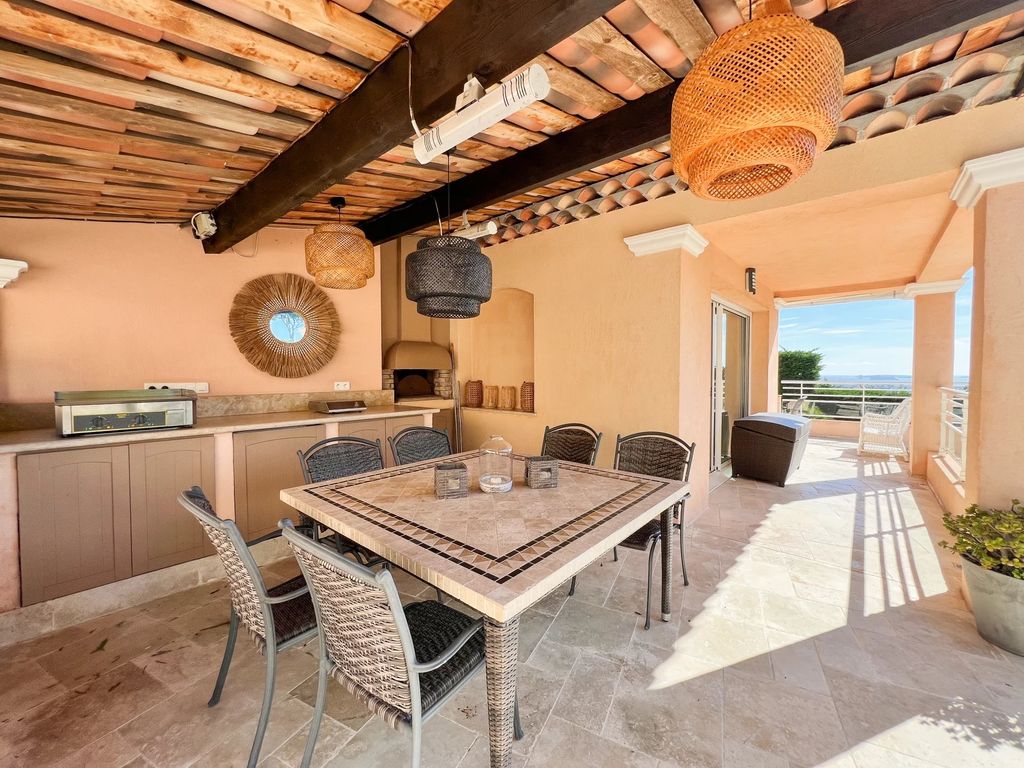 Property photo 3 of 30