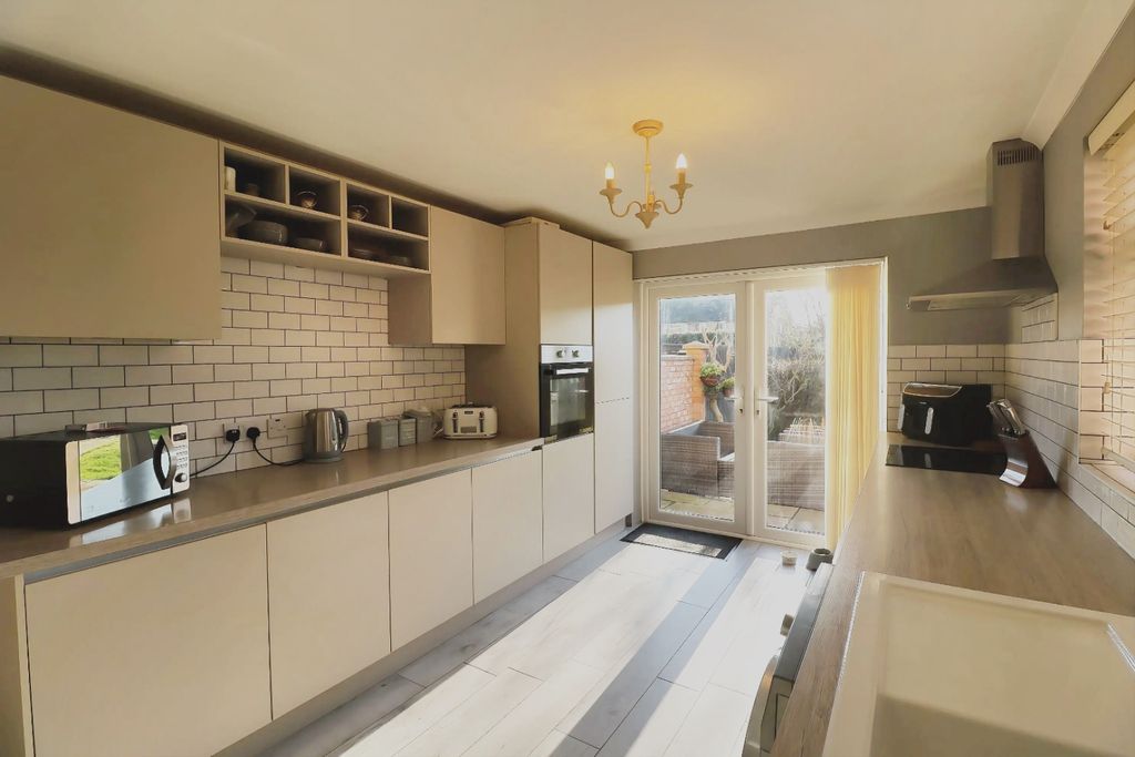 Property photo 1 of 16 0122(9)