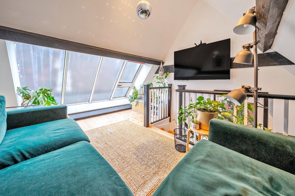 Property photo 2 of 15 Picture No. 07