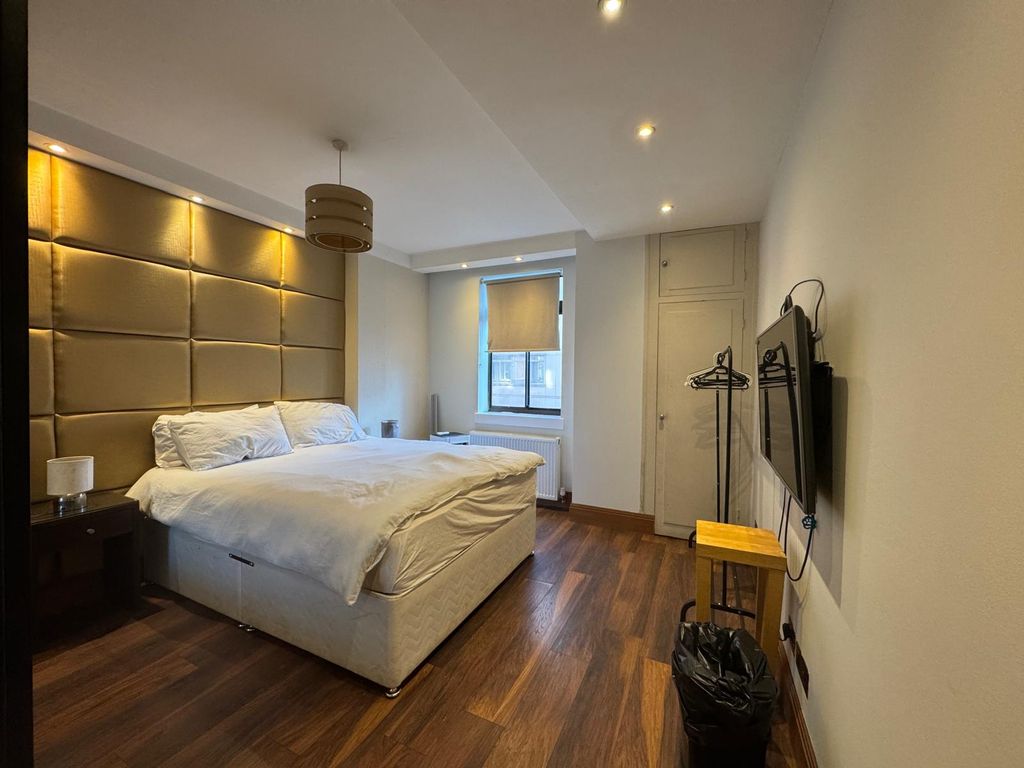 Property photo 3 of 6 Whatsapp Image 2025-11-21 At 13.49.09 (4)