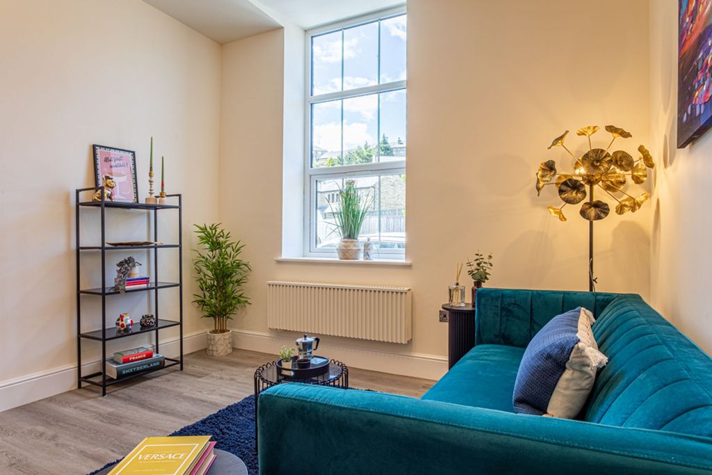 Property photo 1 of 19