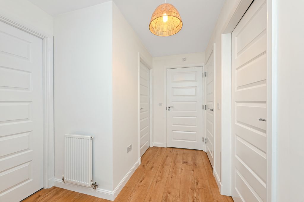 Additional image 4 of 2 bed flat for sale51/6 South Gyle Broadway, South Gyle, Edinburgh EH12