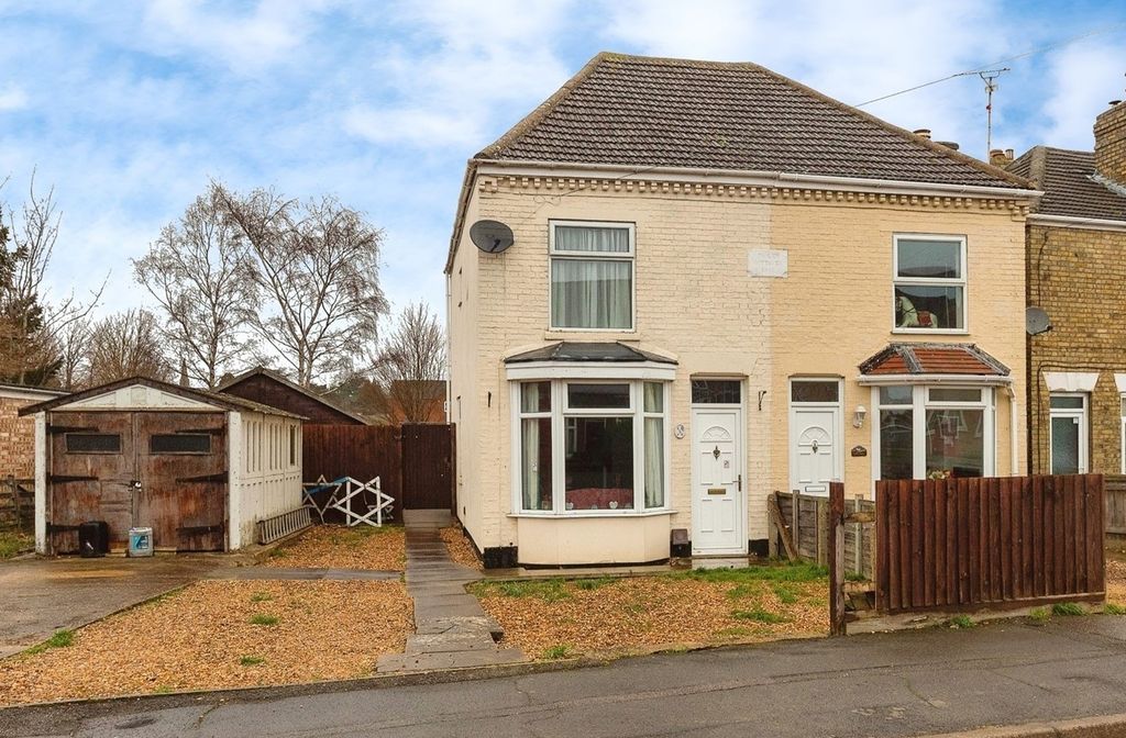 Property photo 1 of 15