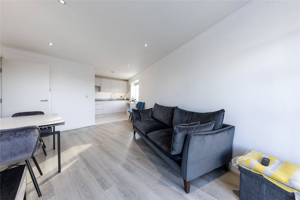 Property photo 3 of 8 Picture No. 07