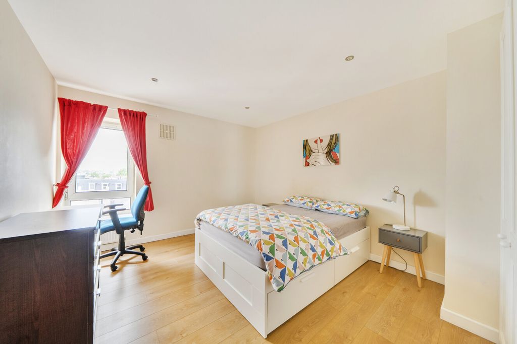 Property photo 3 of 13 1465471-11-6A2147...