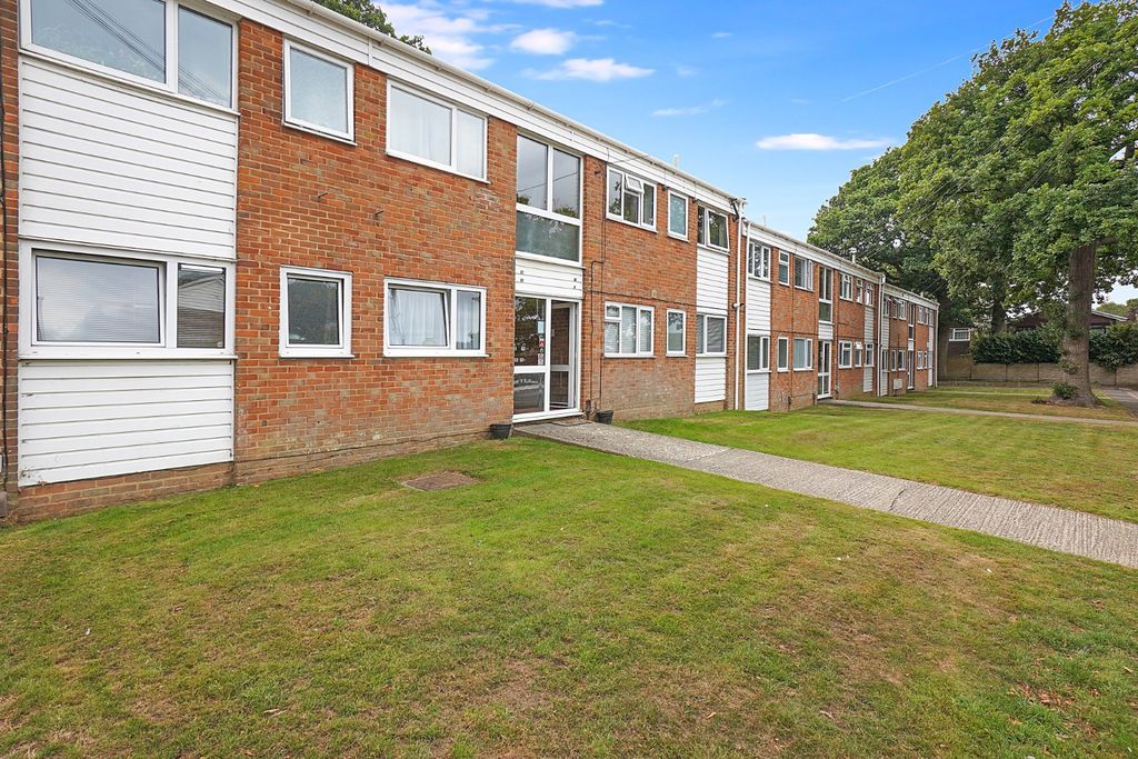 Property photo 1 of 12 4321642