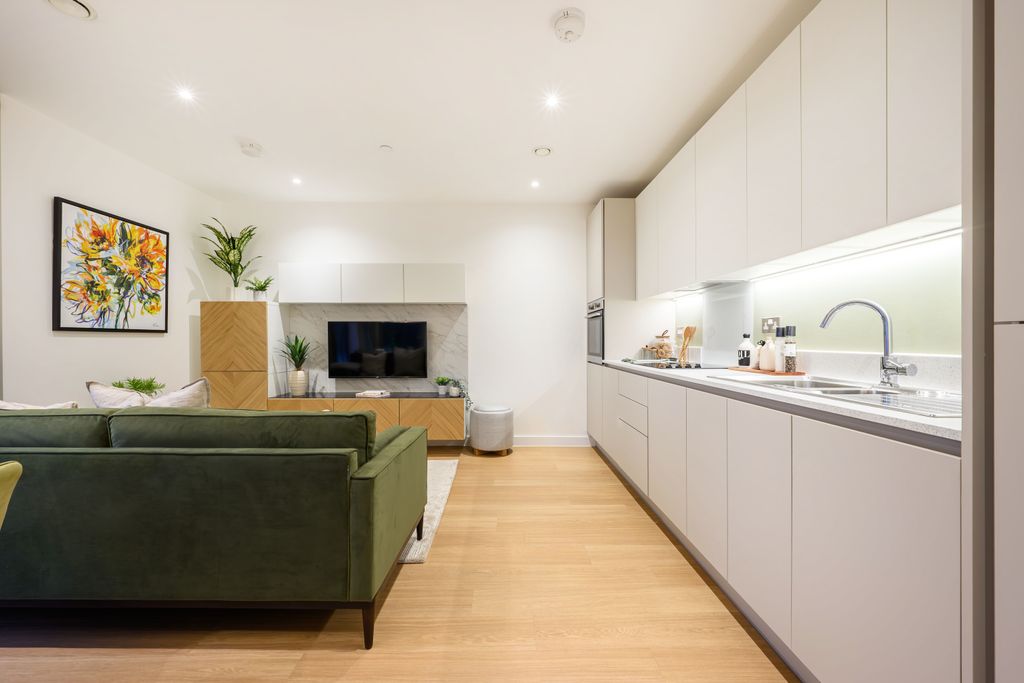 Property photo 3 of 9