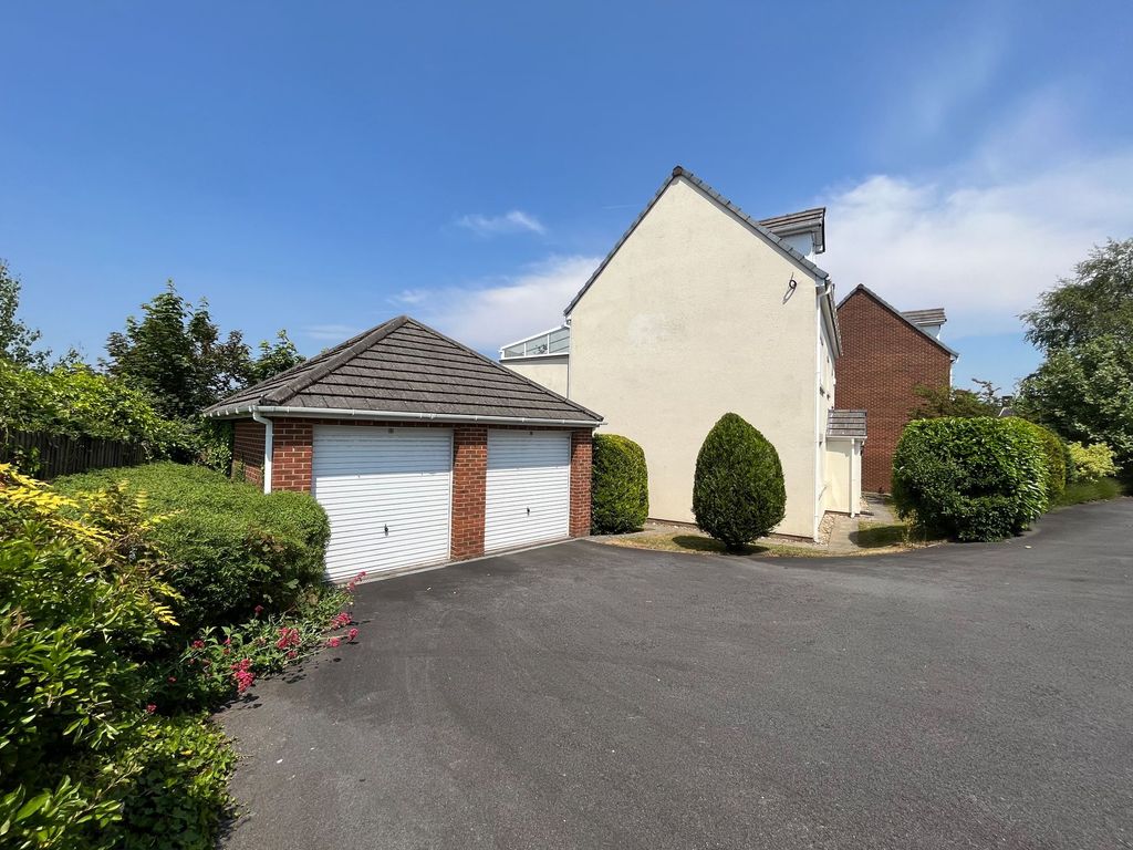 Additional image 26 of 6 bed detached house for saleLavender House, Cimla Court, Cimla, Neath SA11