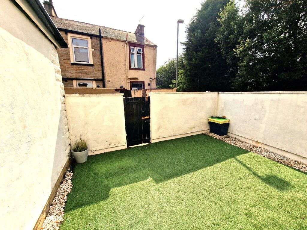 Property photo 3 of 13 Garden.Jpg