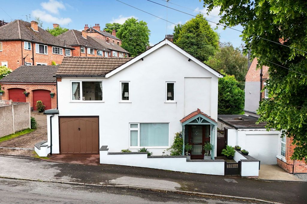 Property photo 1 of 26