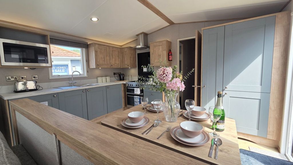 Property photo 2 of 15 Abi Wimbledon 2026 Car0065500 140866257.Jpeg
