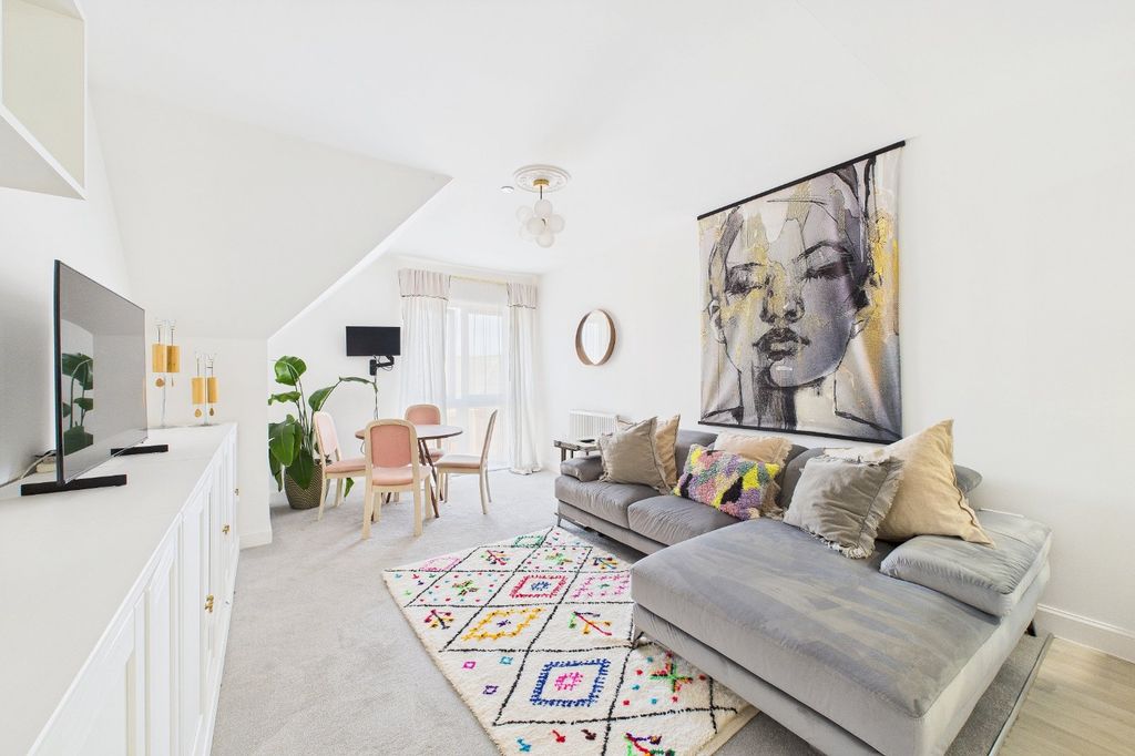 Property photo 2 of 8 Picture No. 02