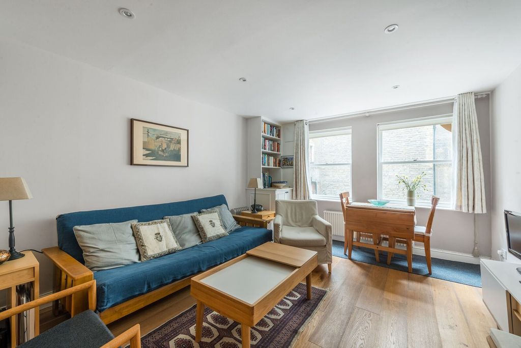 Property photo 1 of 7
