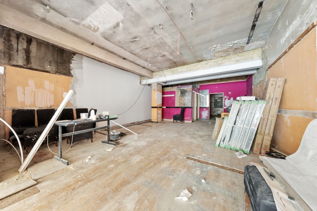 Property photo 3 of 18 Photo 2