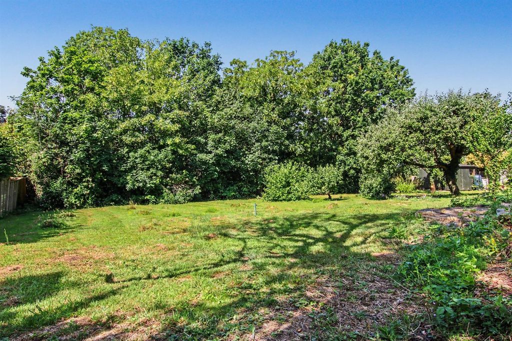 Property photo 2 of 31 Img_1382.Jpg