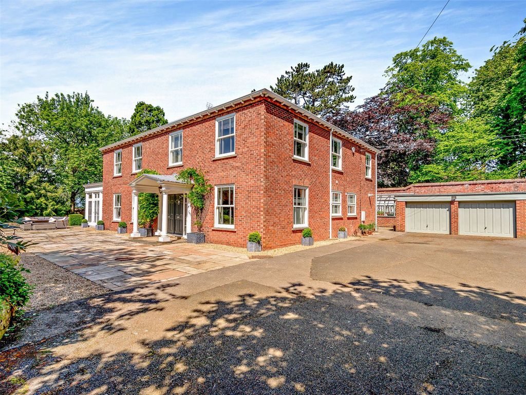 Property photo 3 of 29 Double Garage