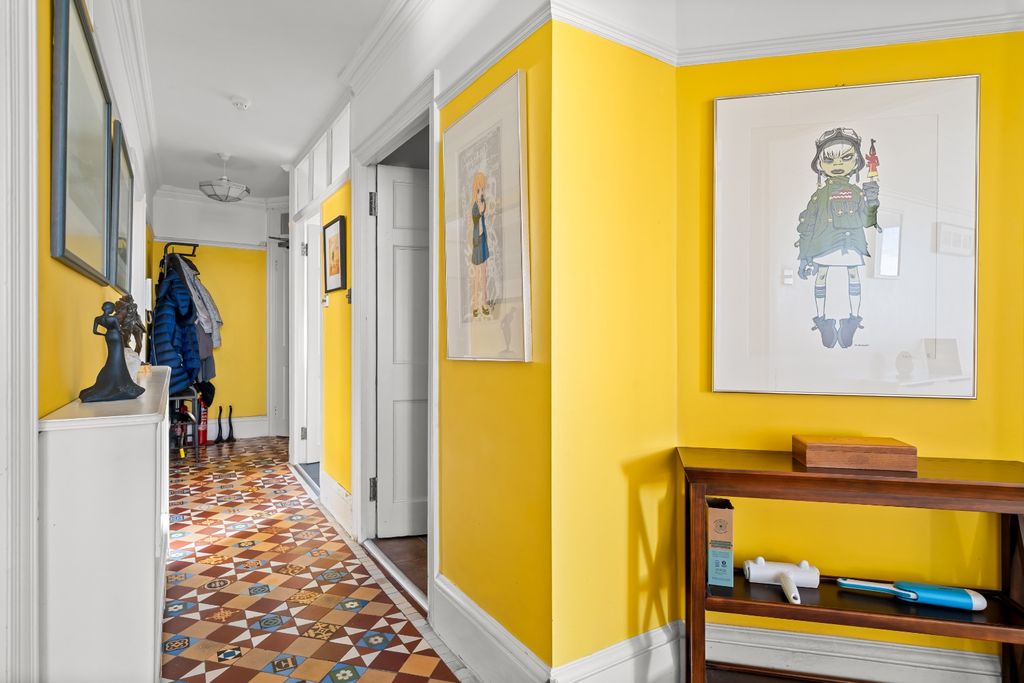 Property photo 3 of 17 4446642