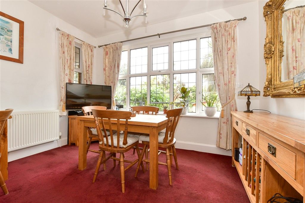 Property photo 3 of 19 Dining Room