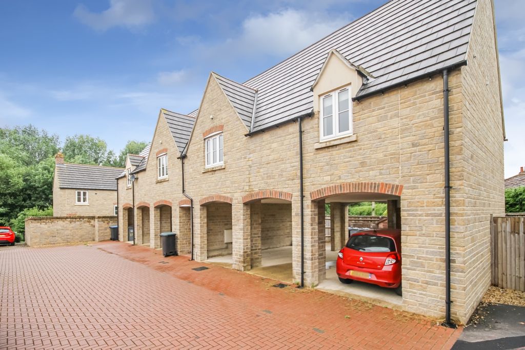 Property photo 1 of 9 134060