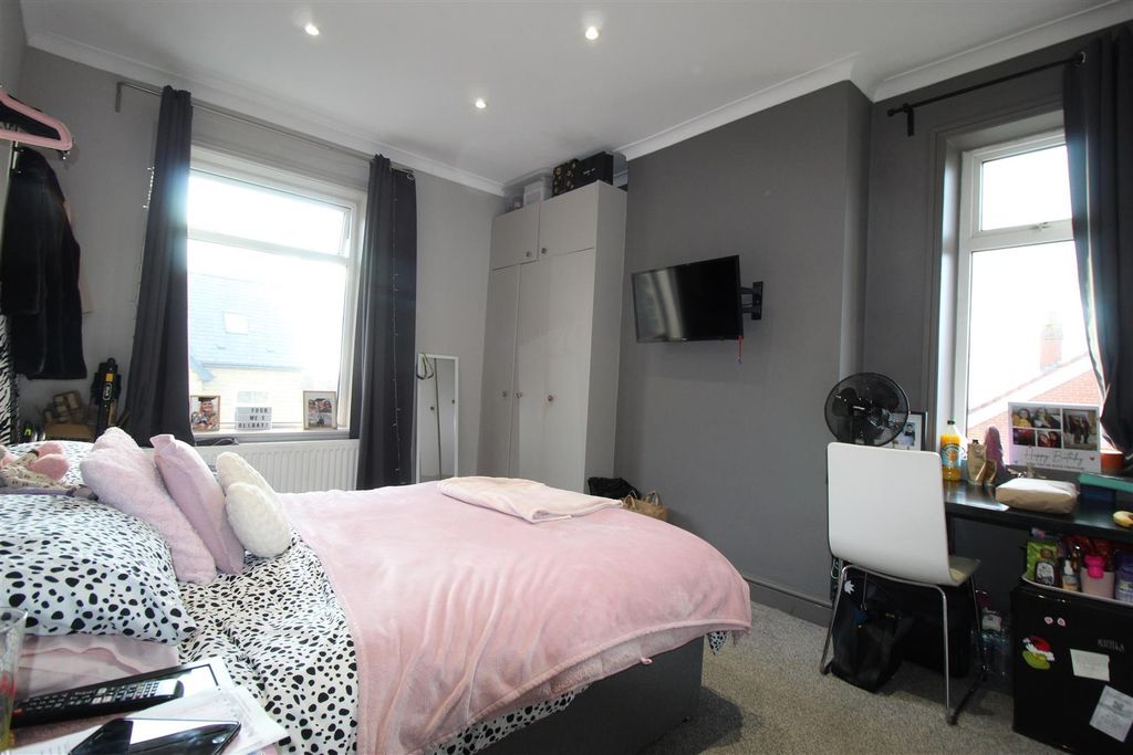 Property photo 1 of 10 Img_7841.Jpg