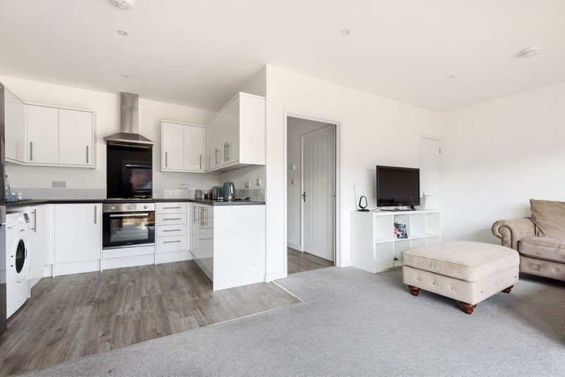 Property photo 3 of 11 Living Room