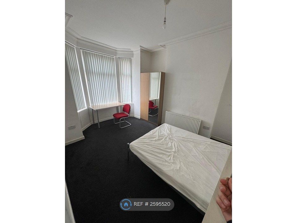 Property photo 1 of 3