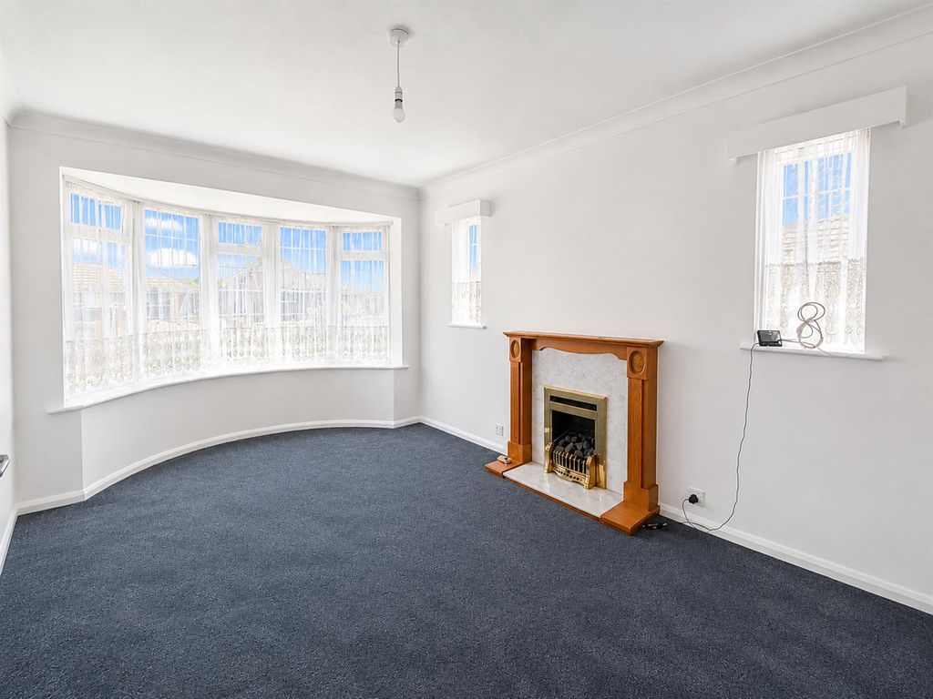 Property photo 2 of 7 654B2178-F47B-44E5-9Bfa-cd8c393d3108.Png