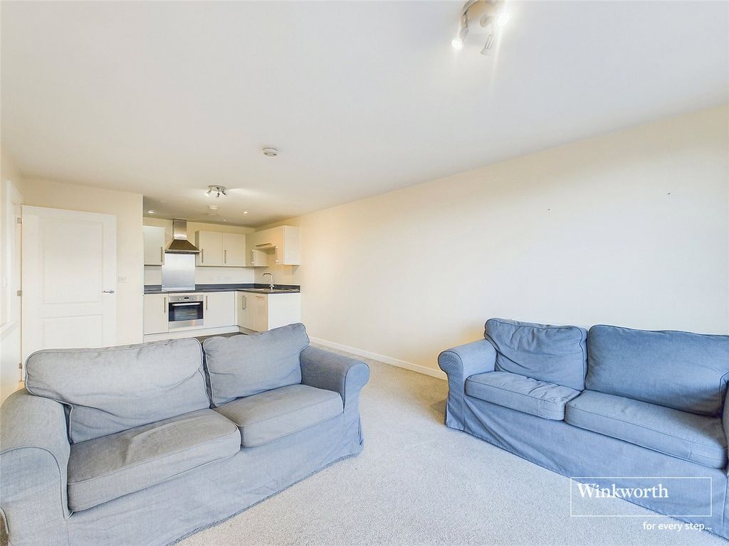 Property photo 3 of 10 Picture No. 24