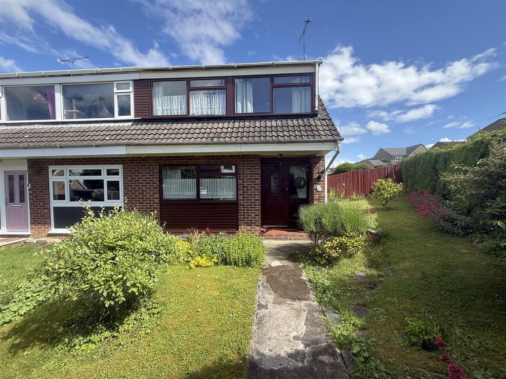 Property photo 1 of 16 Elm Tree 26.Jpg