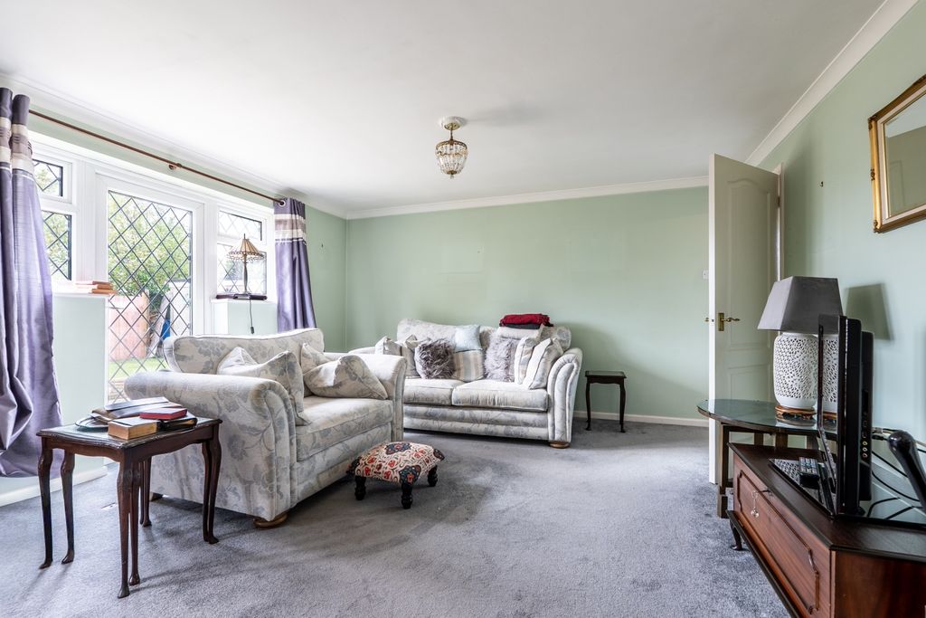 Property photo 2 of 18 Dsc09498-Hdr