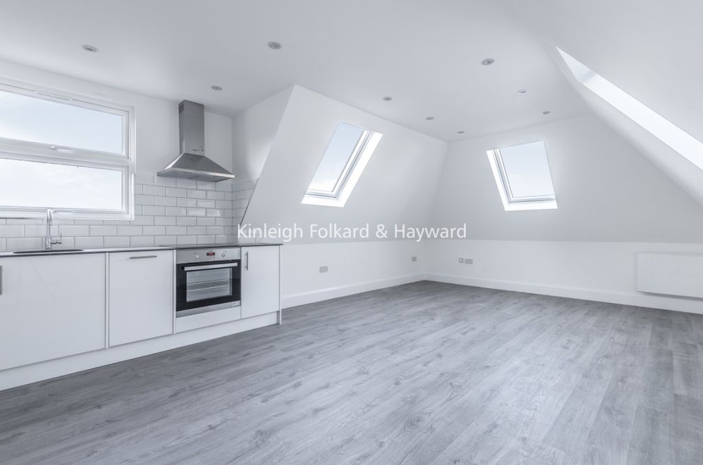 Property photo 2 of 7 E52Fef3E-B754-442B-9