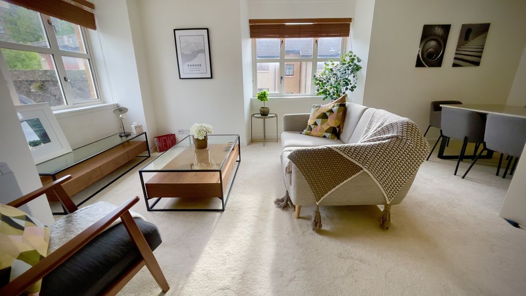 Property photo 3 of 14 Img_0854