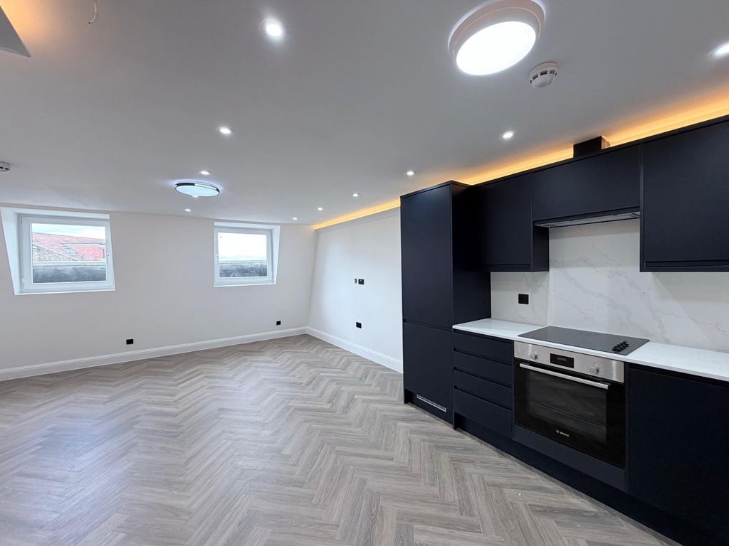 Property photo 1 of 5 Fbcb10d4-Bed2-44c7-836E-87Bac5Fd469d.Jpg