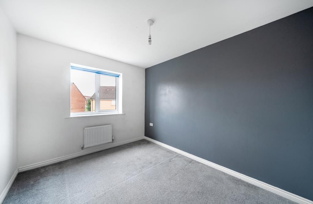 Property photo 2 of 11 Bedroom