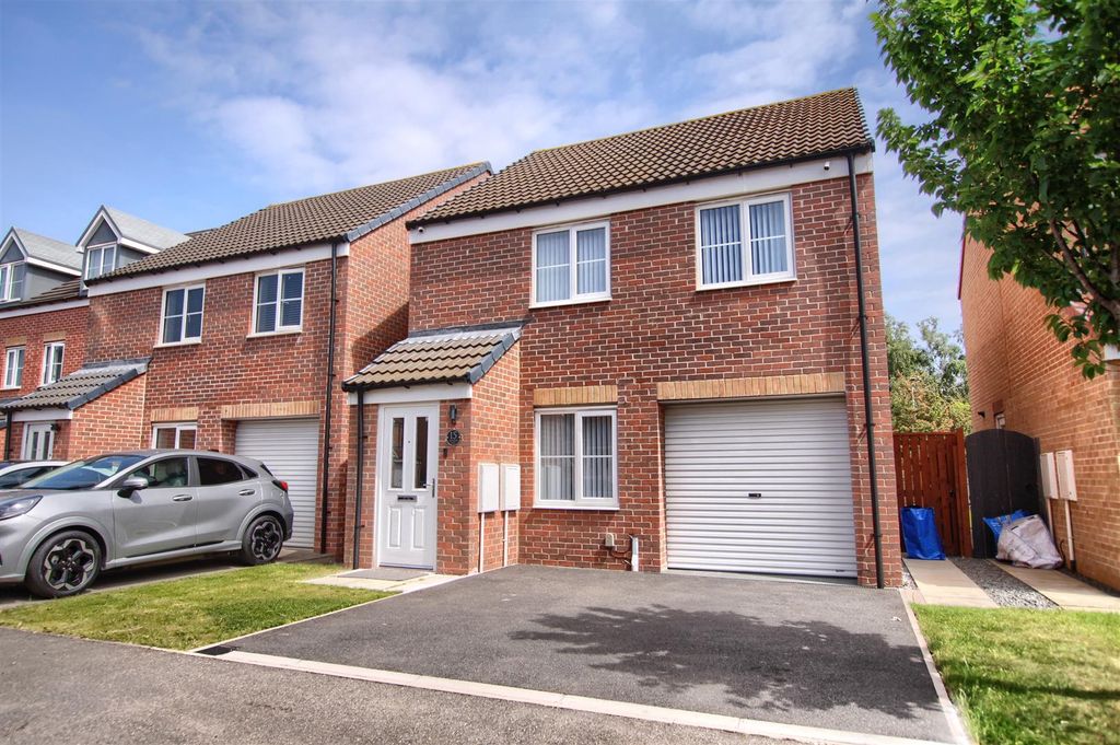 Property photo 1 of 12 Mw1.Jpg