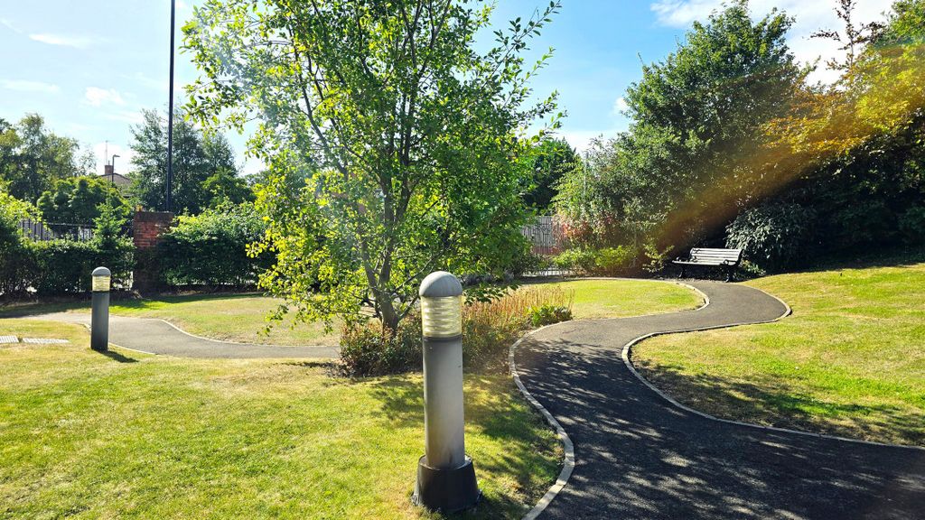 Property photo 2 of 7