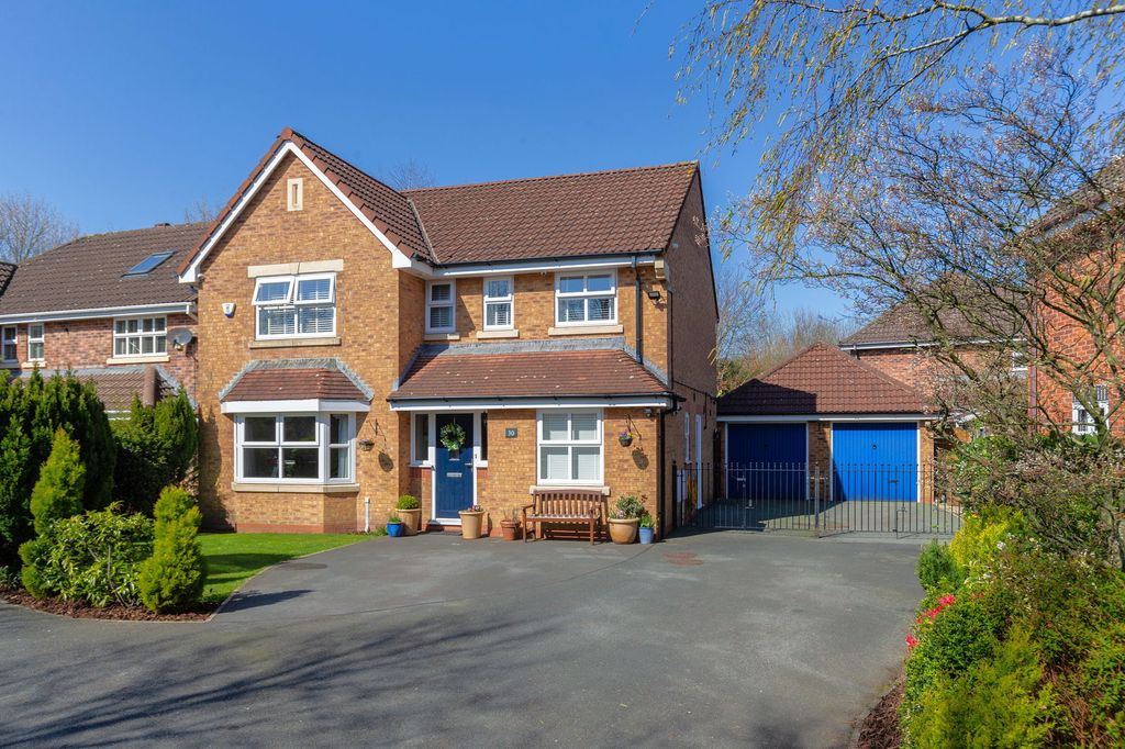 Property photo 1 of 19