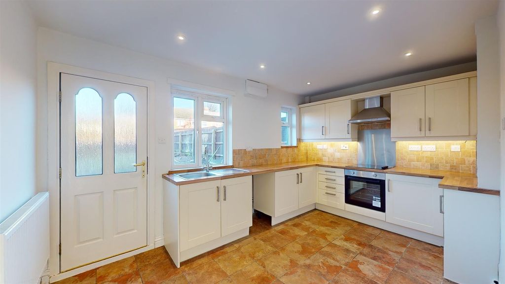 Property photo 2 of 9 13-Lancaster-Road-11292023_185708.Jpg