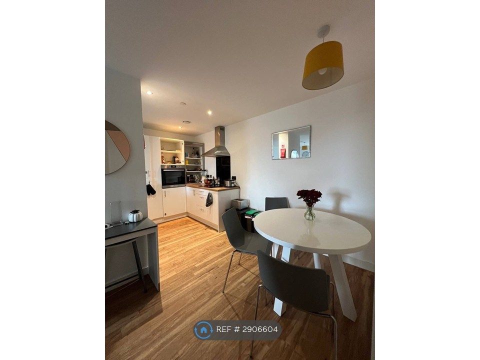 Property photo 1 of 16 Open Plan.