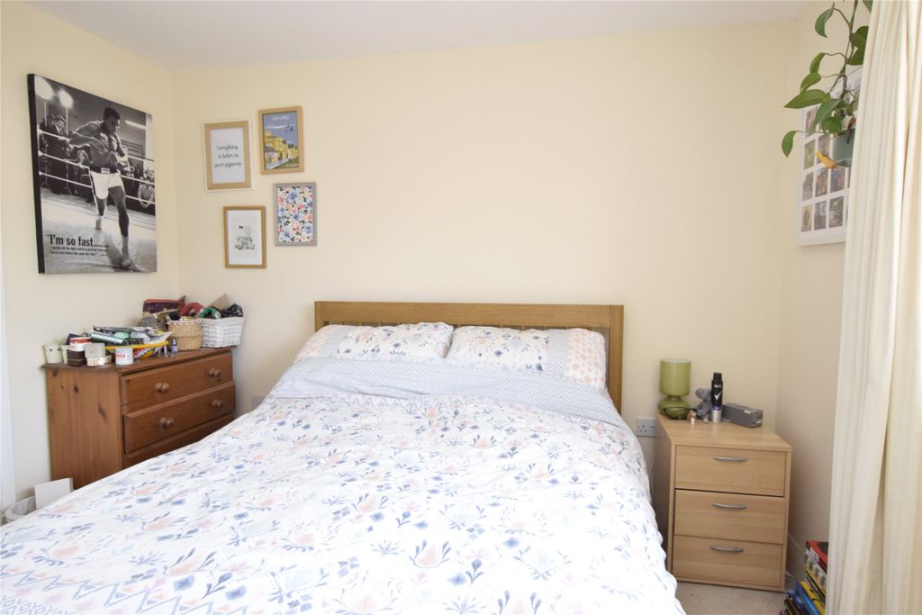 Property photo 3 of 9 Bedroom 1