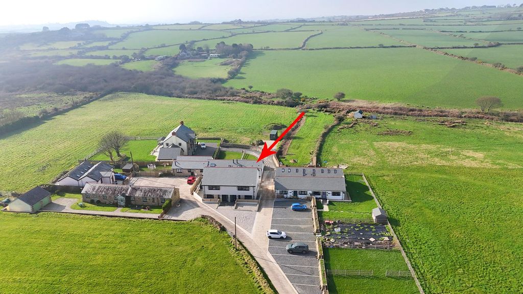 Property photo 1 of 19 Dji_202 Arrow.Jpg