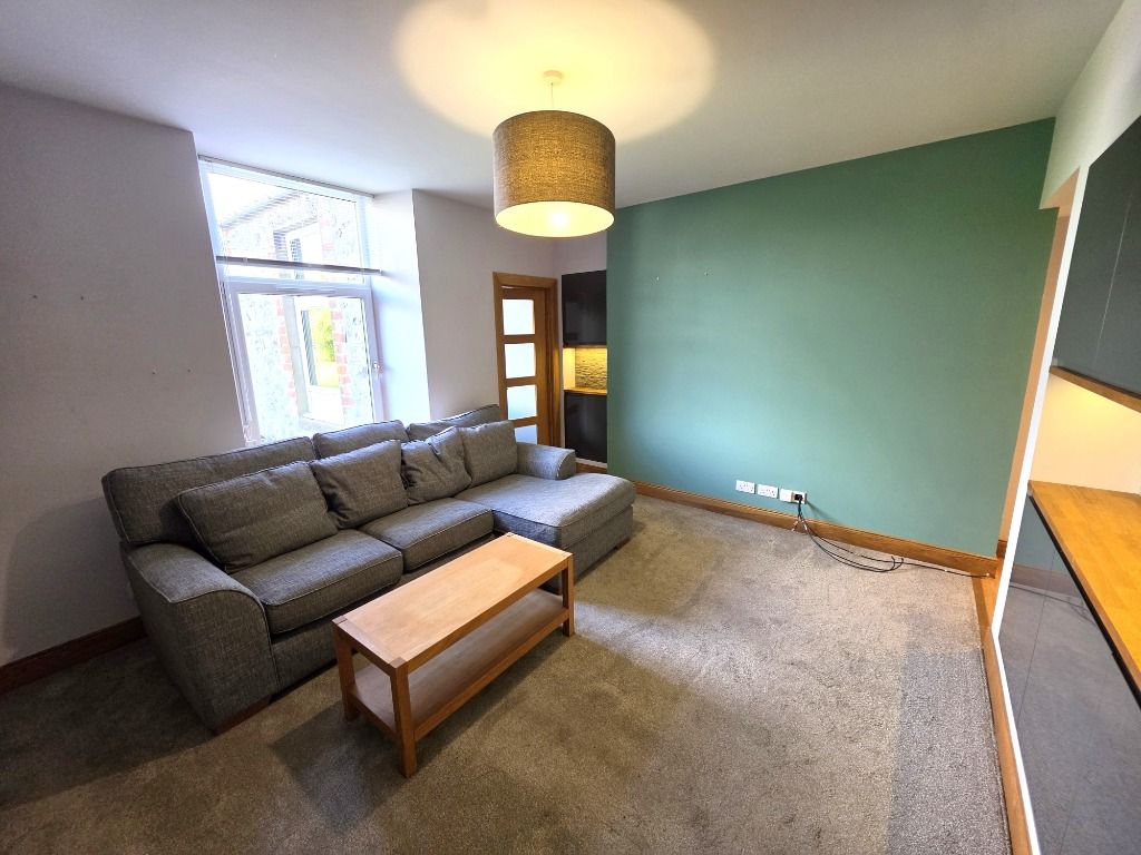 Property photo 2 of 17 Photo 2